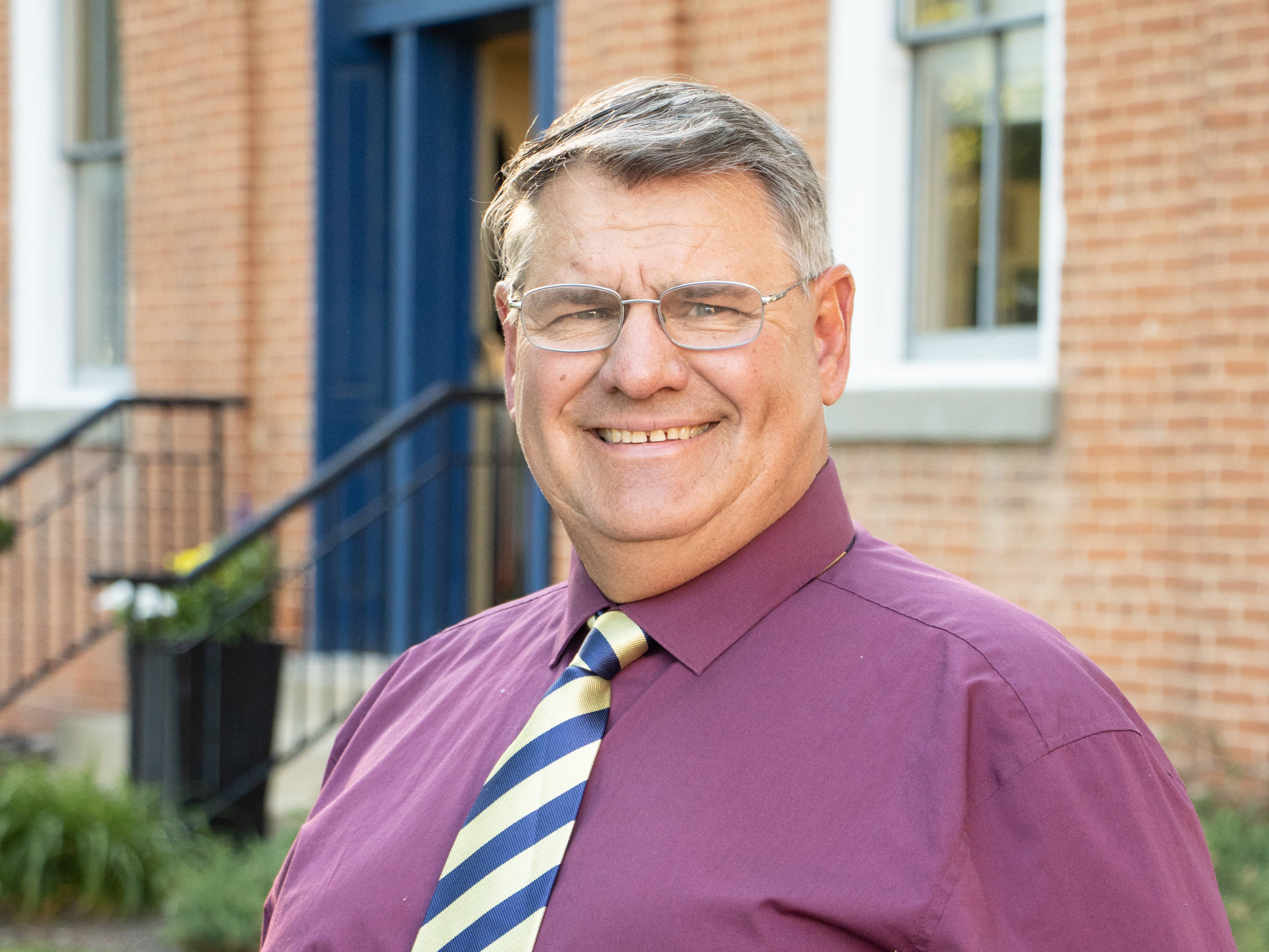 Directory Photo of Carl Tharman