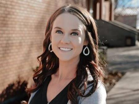 Directory Photo of Hannah Owens